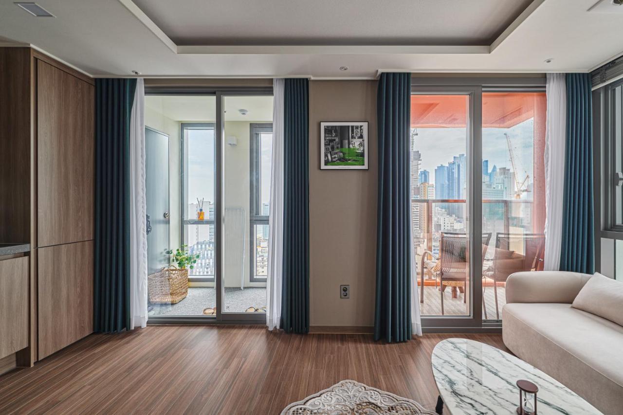 Sienna Ambassador Residence Busan Eksteriør billede