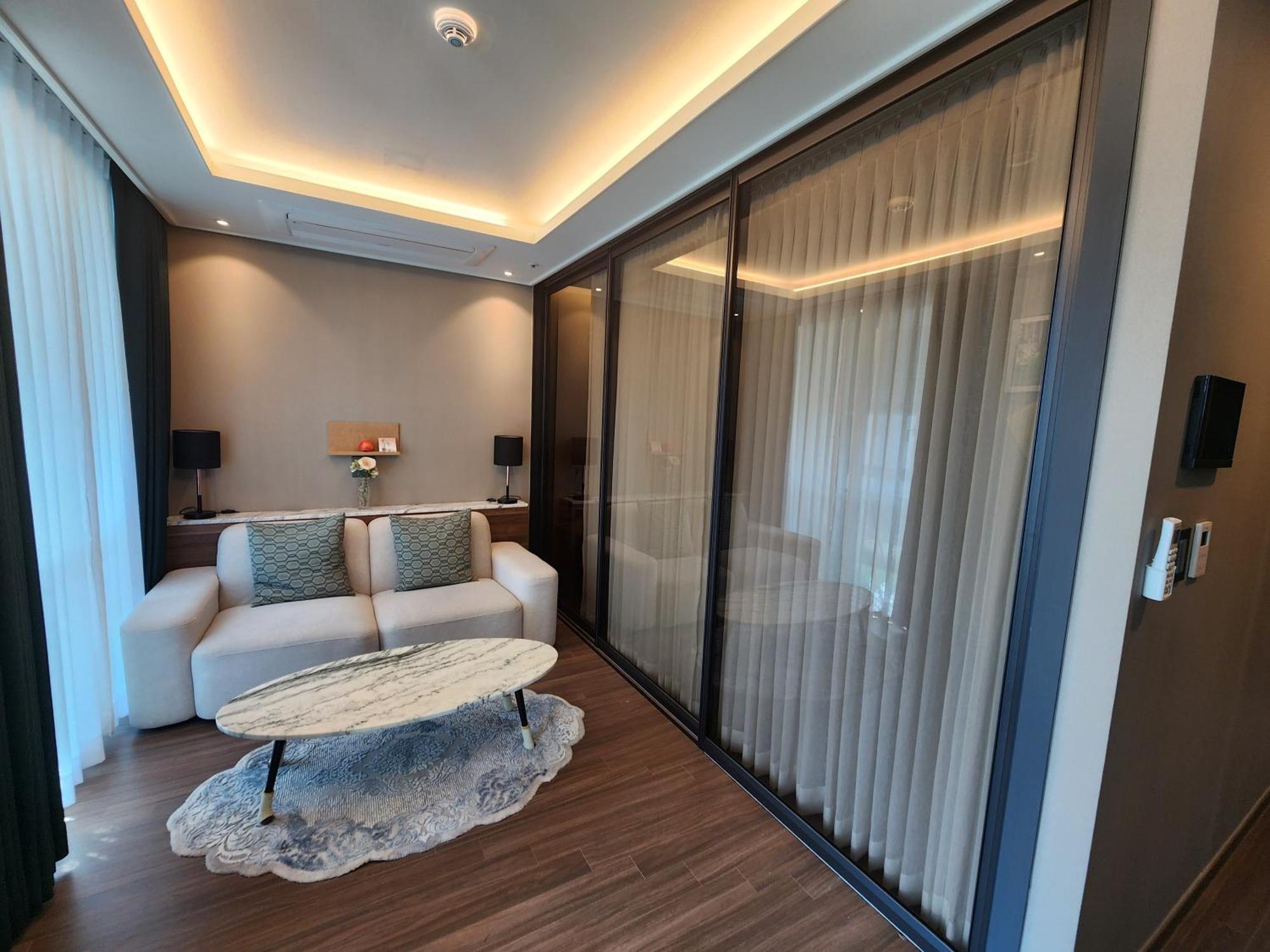 Sienna Ambassador Residence Busan Eksteriør billede