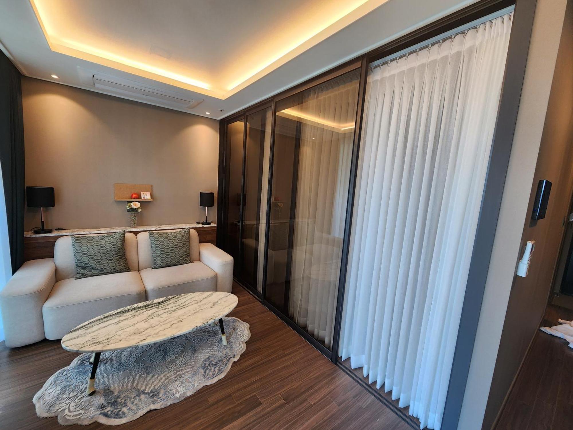 Sienna Ambassador Residence Busan Eksteriør billede