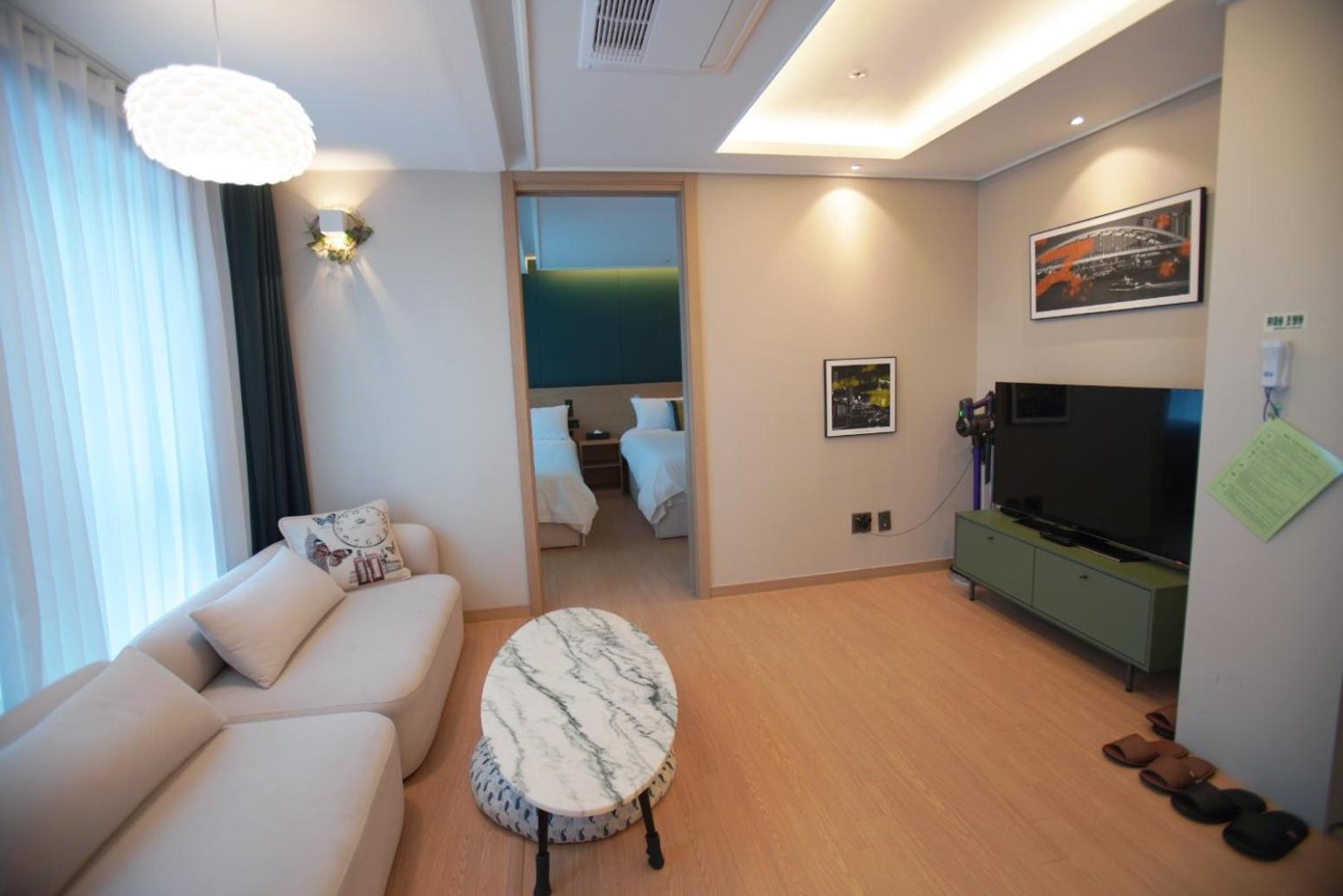 Sienna Ambassador Residence Busan Værelse billede